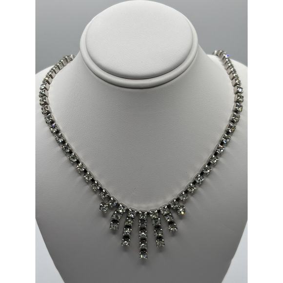 VTG Rhinestone Necklace Clear Dangle Silver Tone J1-3026 - Picture 5 of 9